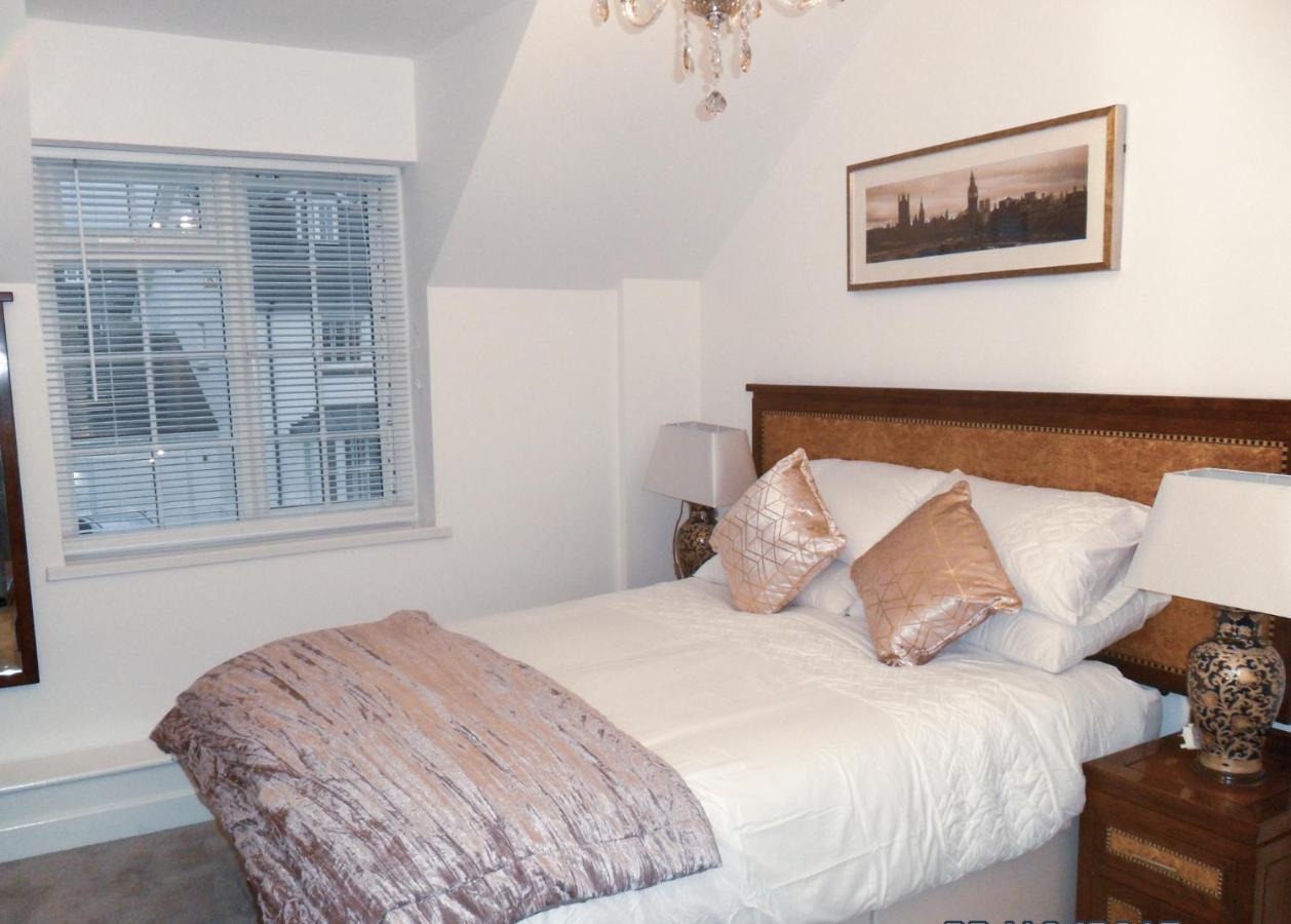 The White Stag * Monkton (Kent)
