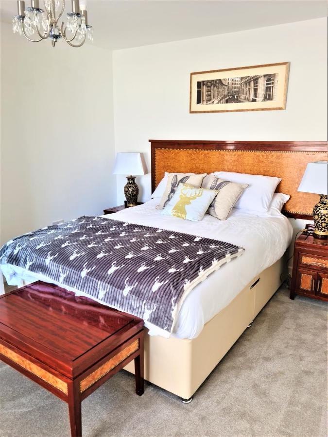 Bed & Breakfast The White Stag *